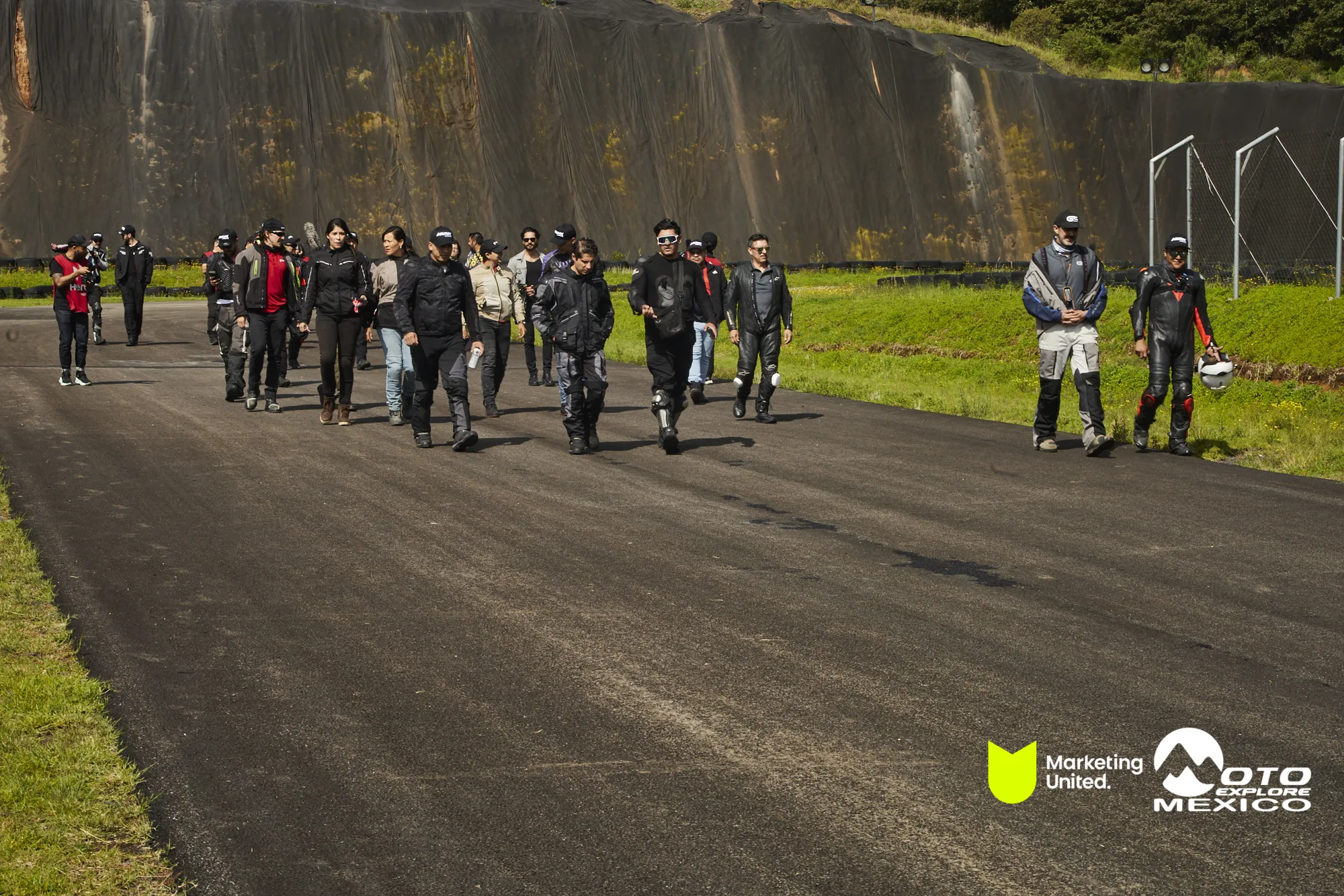 HUNK TRACKDAY 193